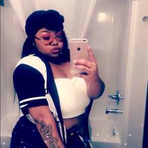 Meet your Posher, Kayla